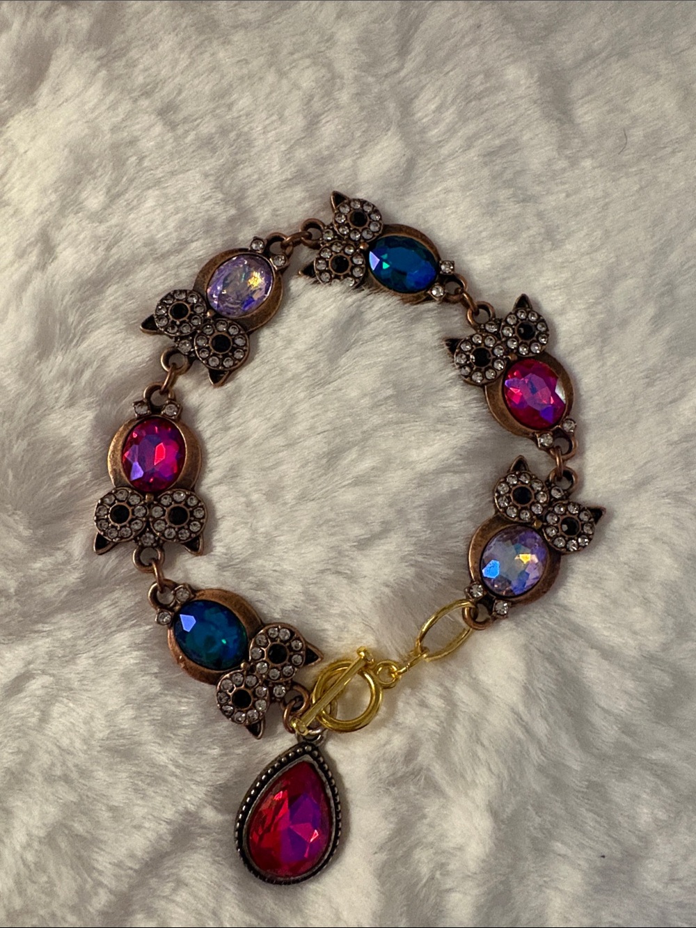 Multicolor AustralianCrystal Bow Bracelet with Pink Teardrop Charm